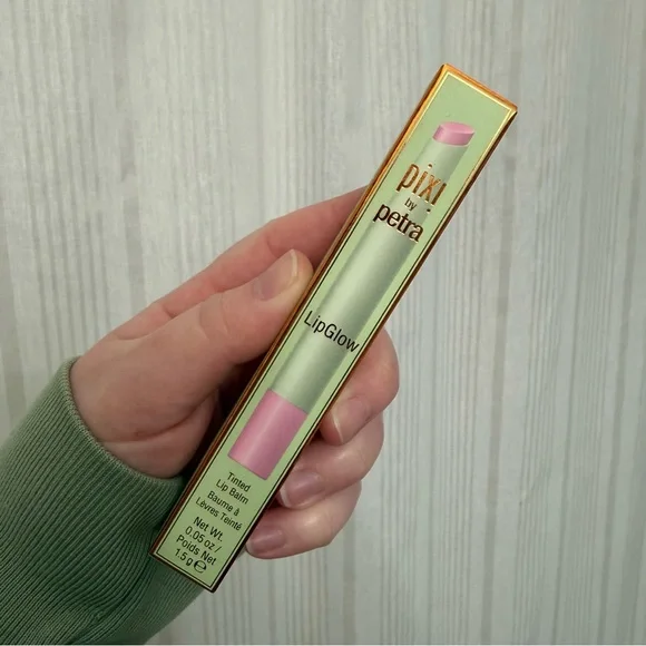 🌈5/$25 BUNDLE! NIB⚜️ Pixi by Petra LipGlow in Fleur - Picture 4 of 6